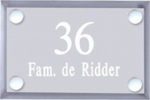 026 naamplaatjes perspex afmeting 15 x 10 cm