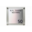 Naambord van acrylraat met RVS 