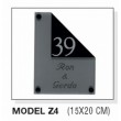 Plexiglas naamborden Z 4 afmeting: 15 x 20 cm.